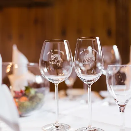 Hotel Loewen-weinstube 3*